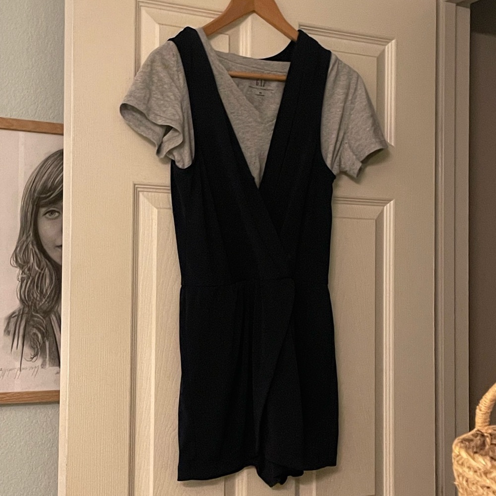 BCBG Beautiful navy Navy blue romper